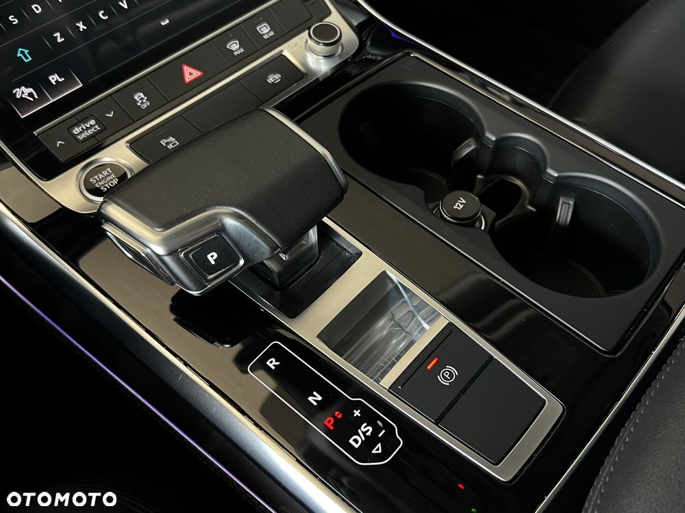Audi Q7 55 TFSI mHEV Quattro Tiptr - 23