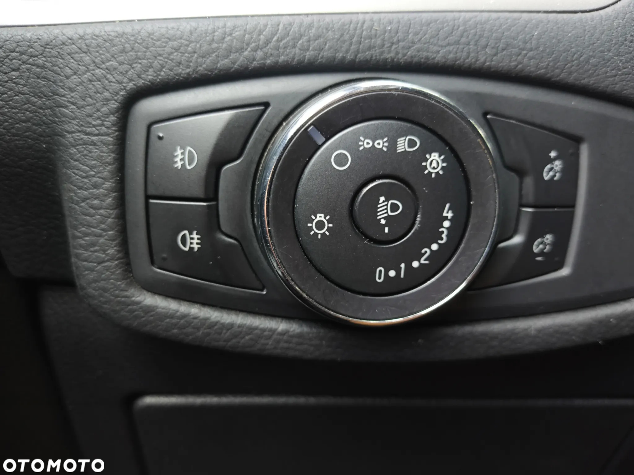 Ford S-Max 2.0 TDCi Trend PowerShift - 16