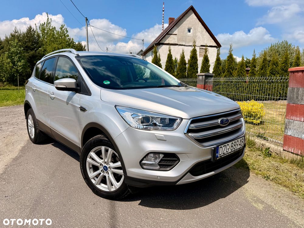 Ford Kuga 1.5 EcoBoost 2x4 Titanium - 1