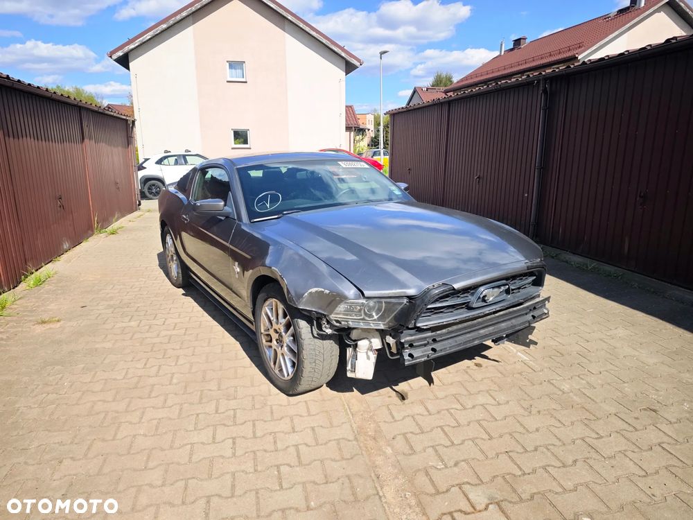 Ford Mustang 3.7 V6 Premium - 7