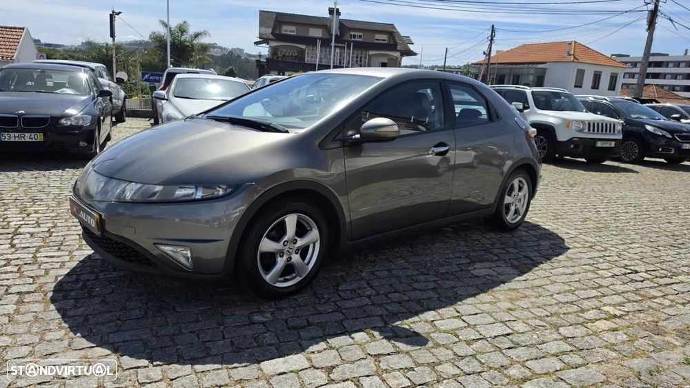 Honda Civic 1.4 Comfort - 1