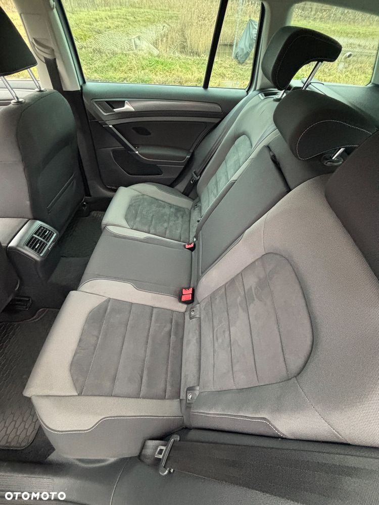 Volkswagen Golf 1.5 TSI BMT Comfortline - 9