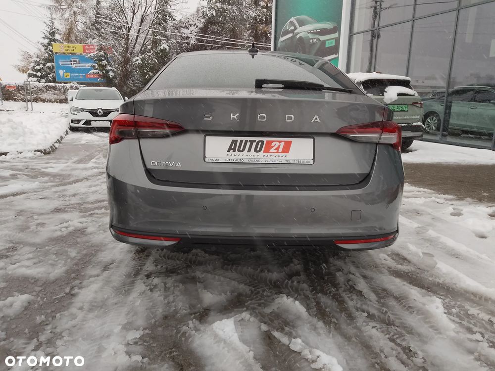 Skoda Octavia 1.5 TSI mHEV DSG Selection - 7