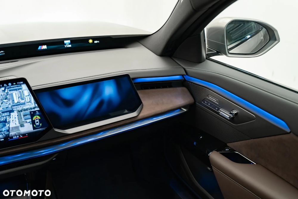 BMW Seria 7 740 xDrive mHEV sport - 36