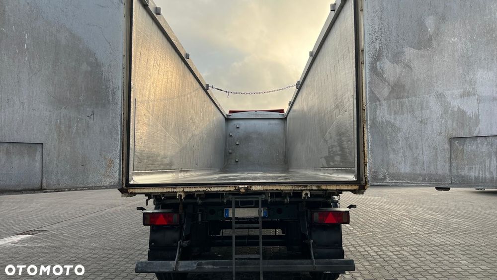 Schmitz Cargobull SGF S3 - 9