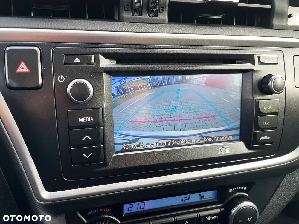 Toyota Auris - 30