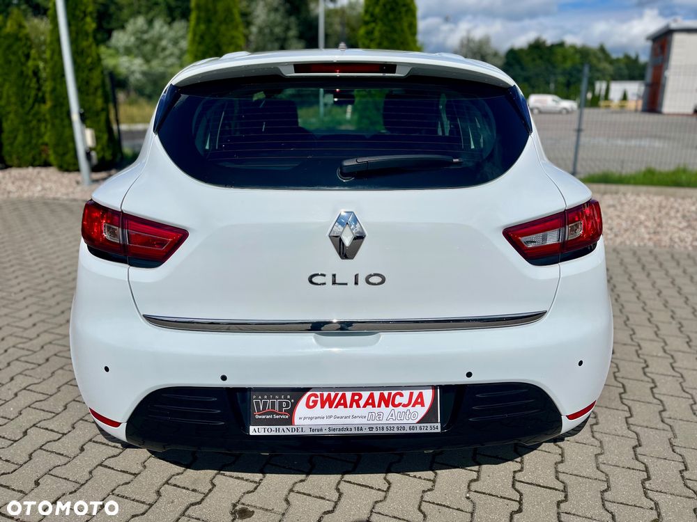Renault Clio 1.2 16V Limited - 10