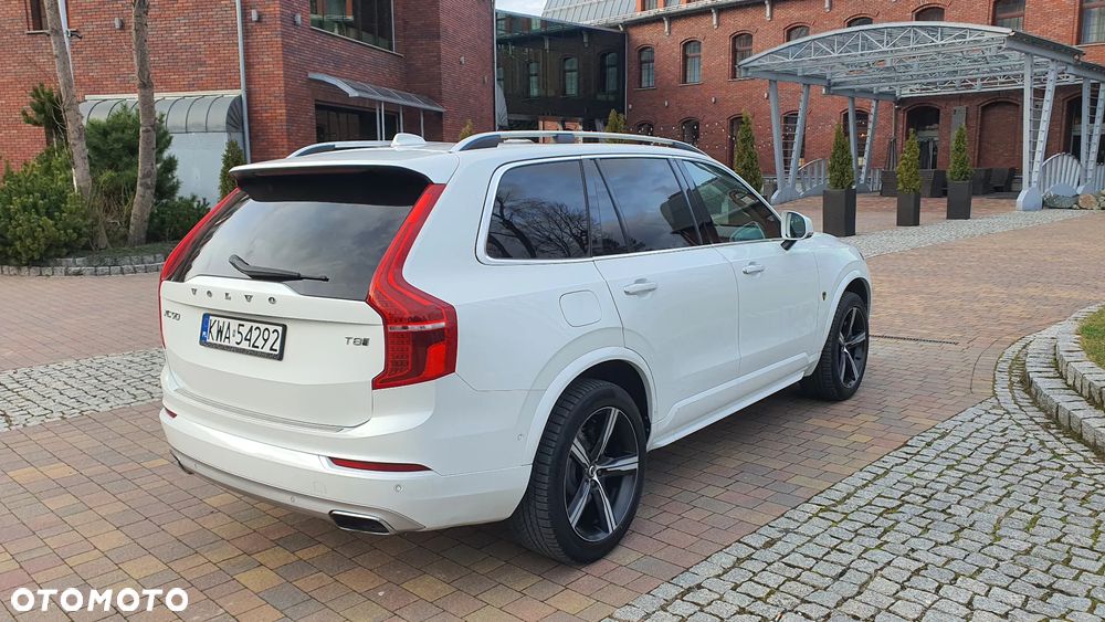 Volvo XC 90 - 4
