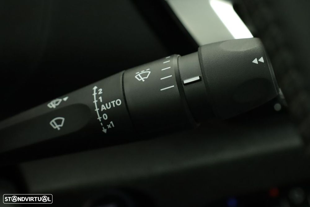 Citroën C4 1.2 PureTech Plus EAT8 - 19