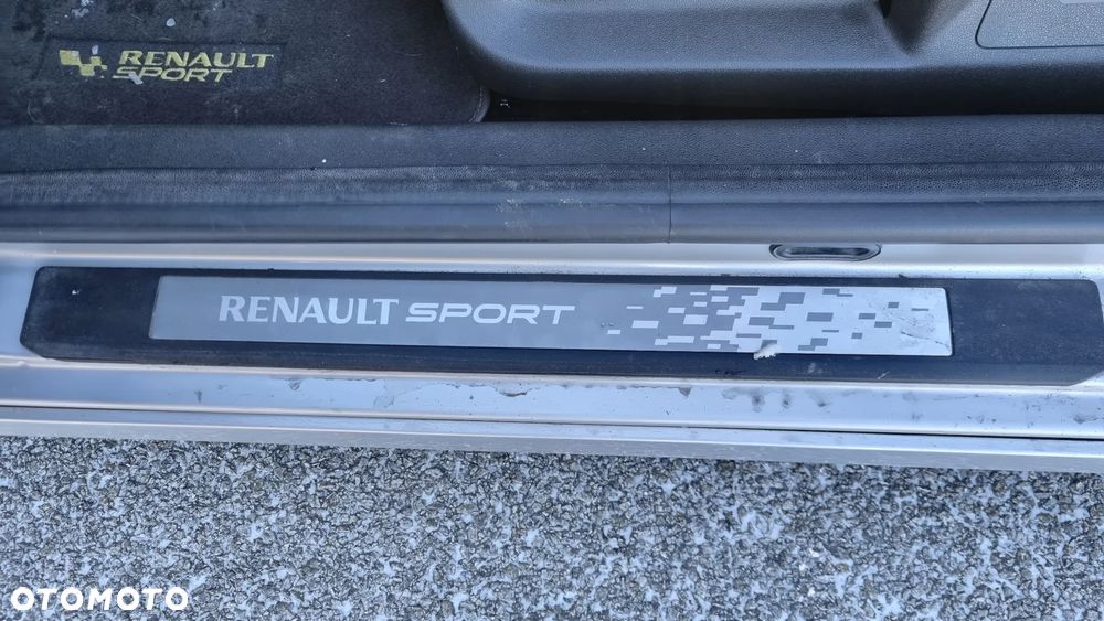 Renault Megane 2.0 16V R.S - 23