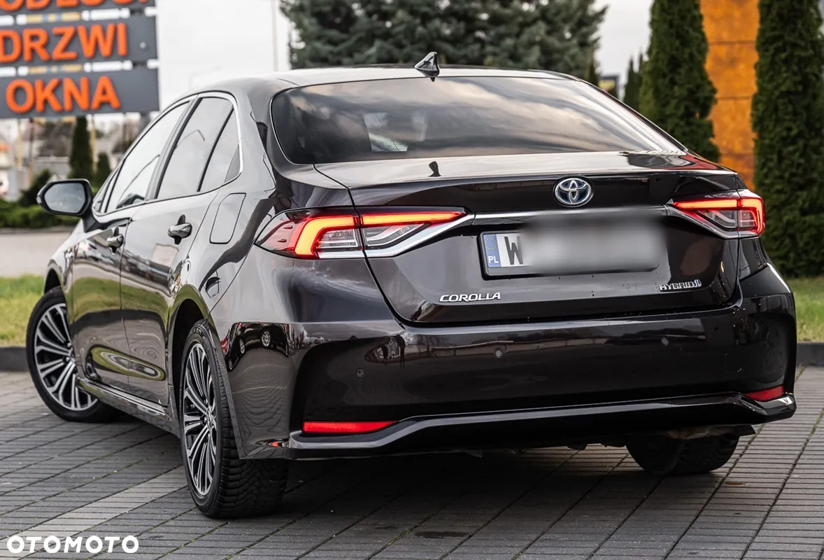 Toyota Corolla 1.8 Hybrid Executive - 8