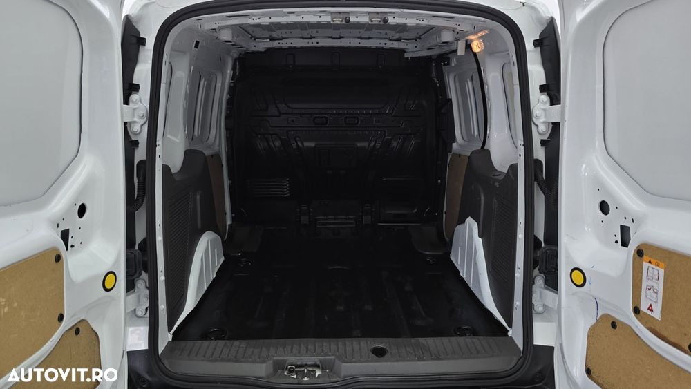 Ford Transit Connect - 25