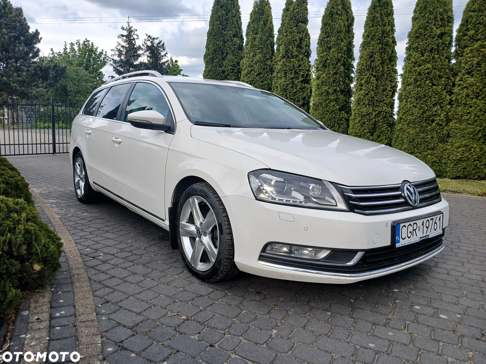 Volkswagen Passat Variant 2.0 TDI DSG BlueMotion Technology Highline - 5