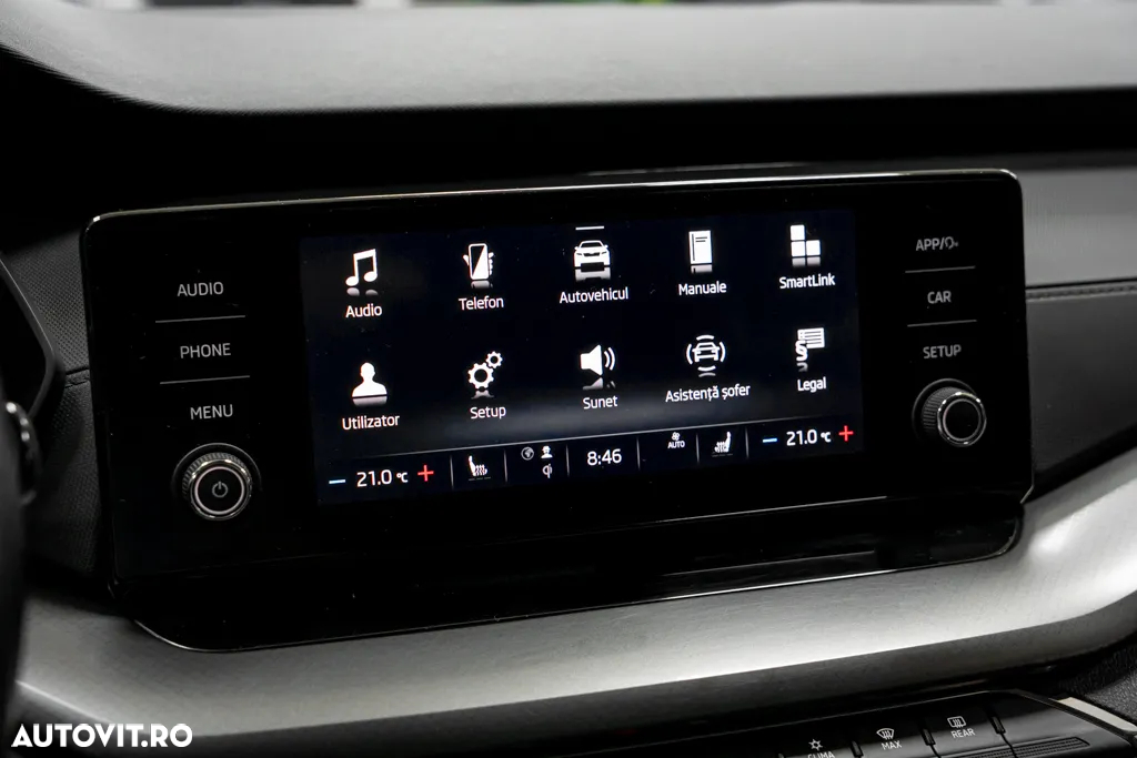 Skoda Octavia Combi 2.0 TDI DSG Ambition - 37
