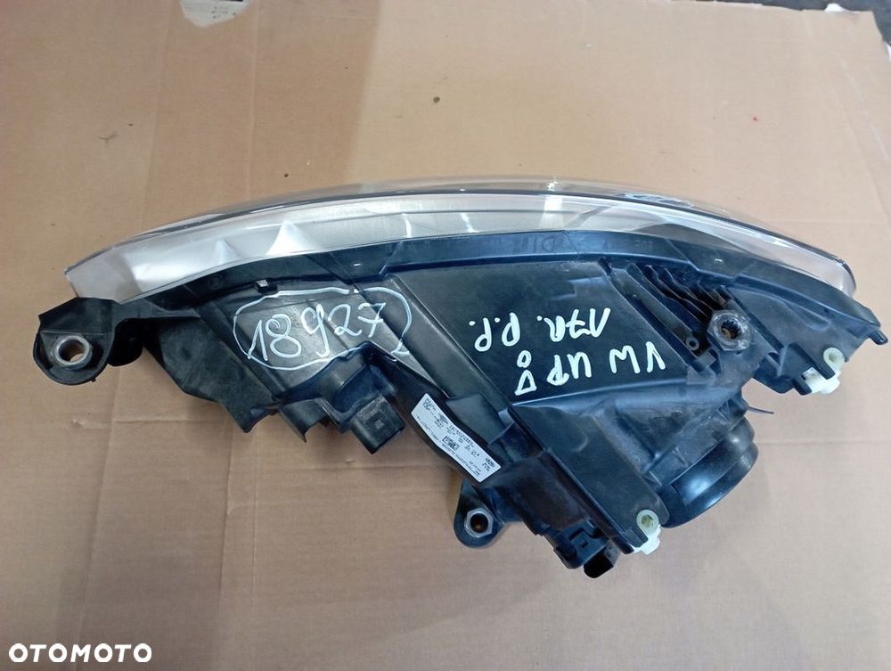 VW UP UP! LAMPA PRAWA PRZÓD PRZEDNIA EUROPA 1S1941016AA - 2
