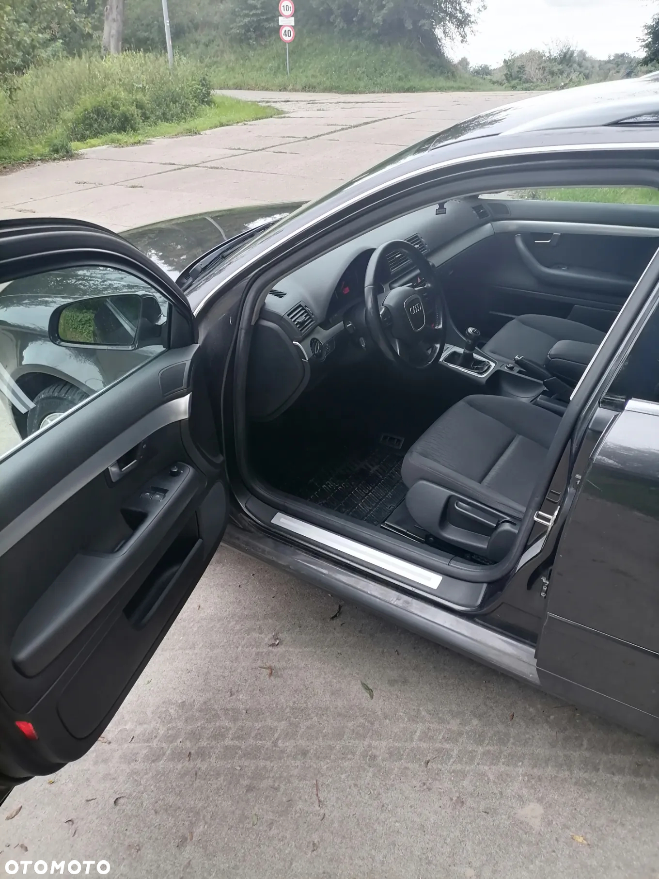 Audi A4 Avant 2.0 TDI - 14