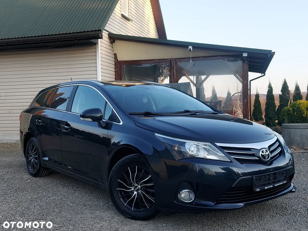 Toyota Avensis - 7