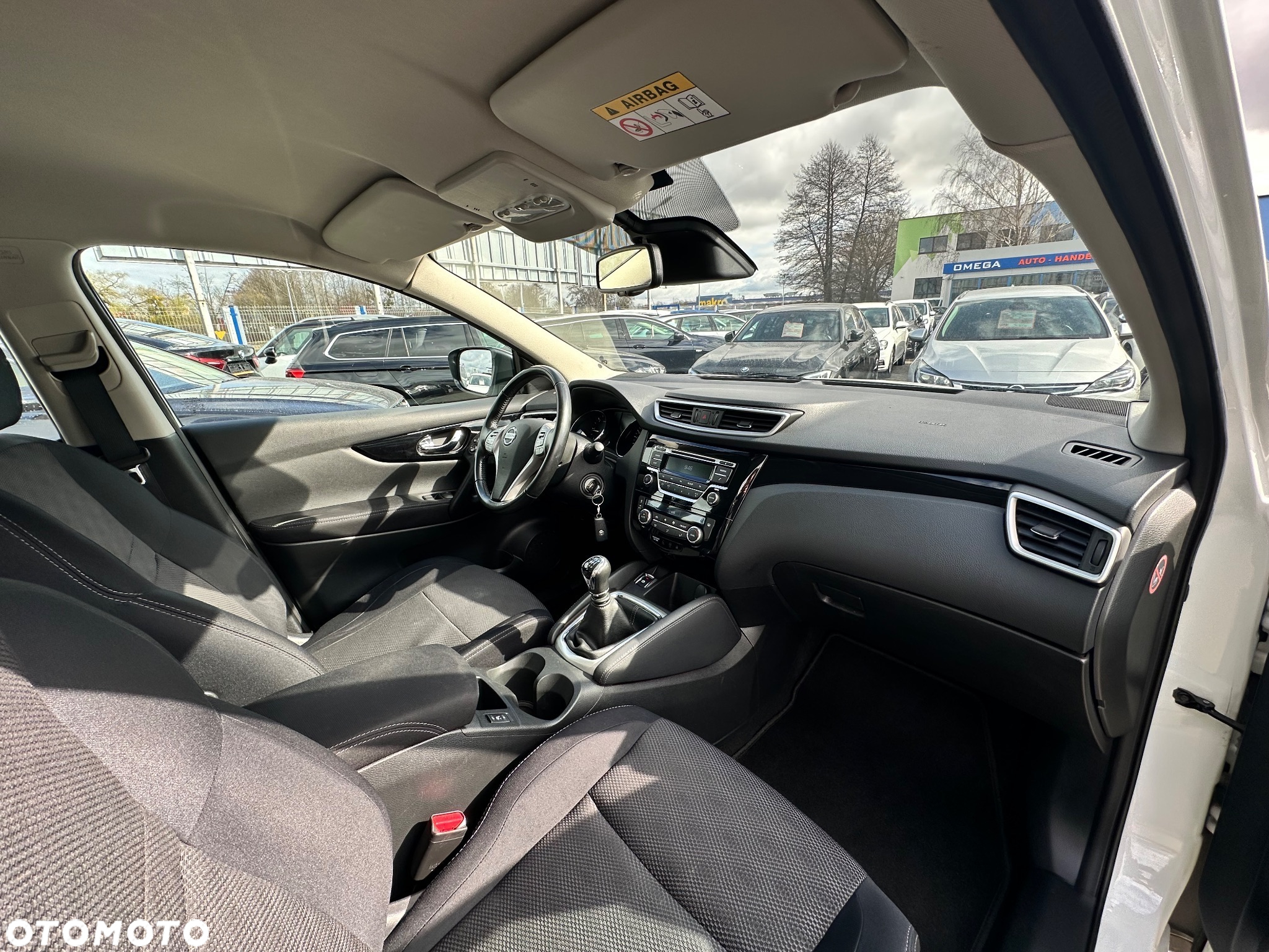 Nissan Qashqai 1.5 dCi DPF acenta - 9