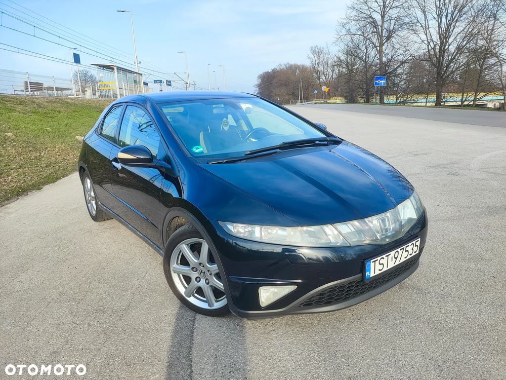 Honda Civic 1.8 Executive - 4
