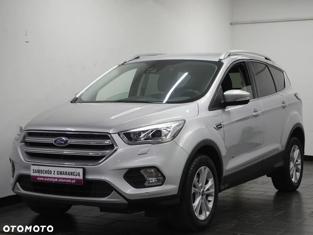 Ford Kuga - 1
