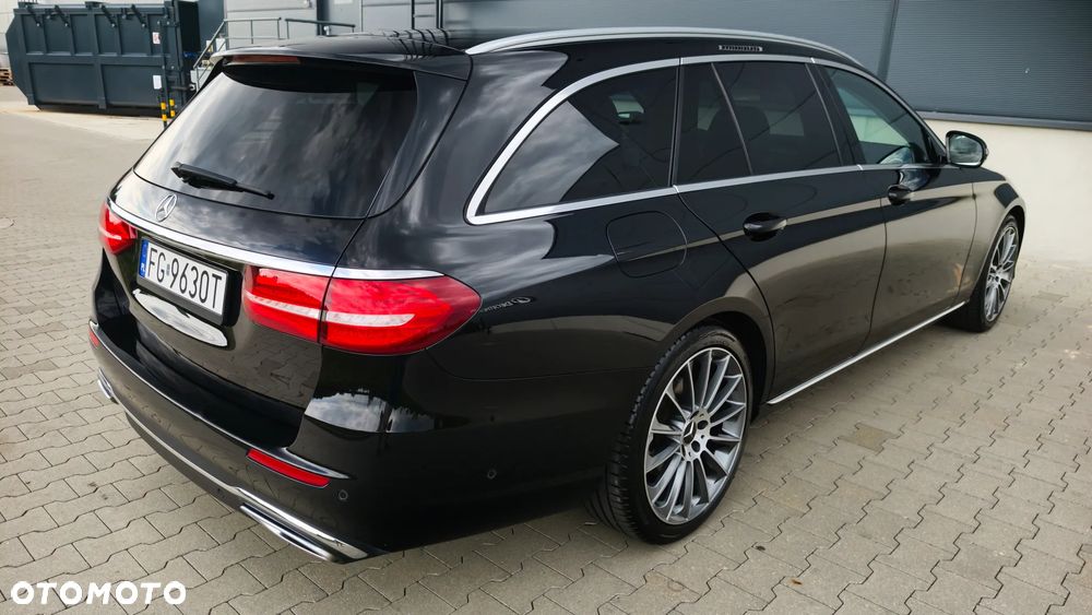 Mercedes-Benz Klasa E 220 d 9G-TRONIC Avantgarde - 10