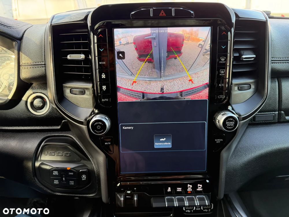 RAM 1500 Crew Cab Shortbed Laramie - 14