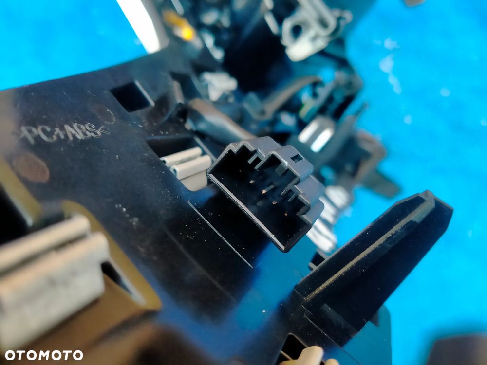 Audi Q7 SQ7 4M / 4M1820901 / Kratka Nawiewu Lewa Konsoli / Ambiente ORYGINAŁ - 5