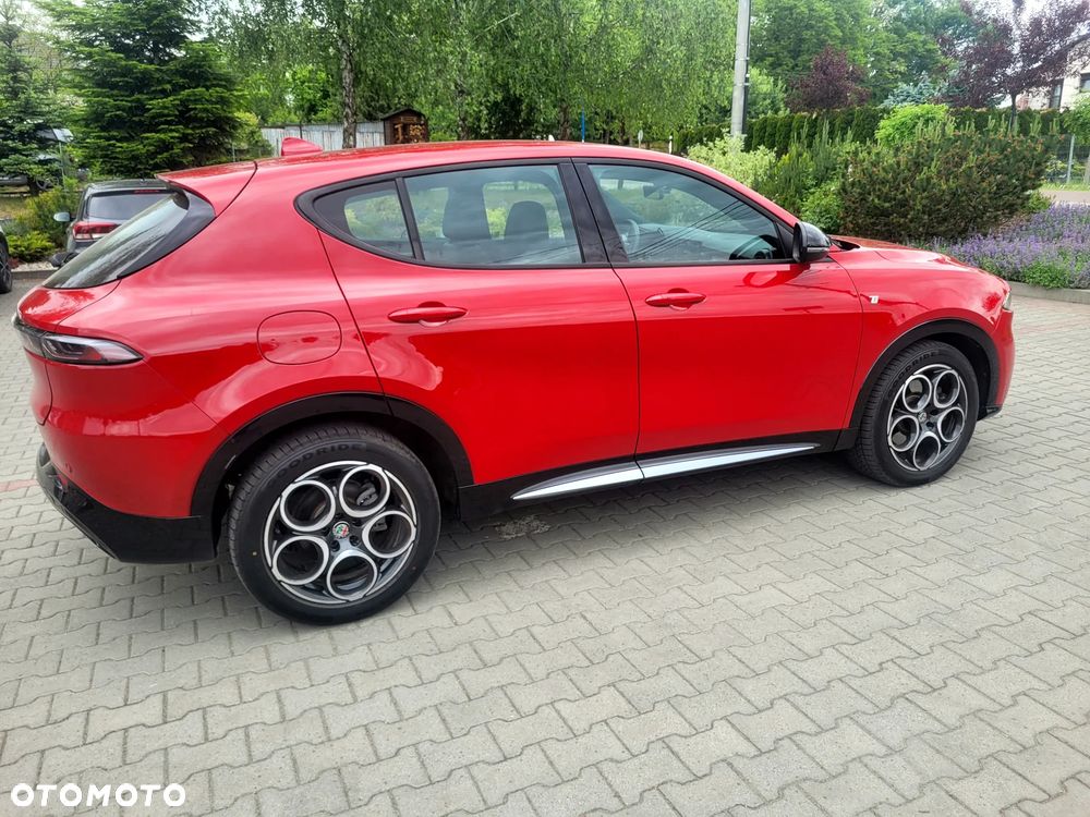 Alfa Romeo Tonale 1.5 T4 GSE mHEV TI DCT - 15