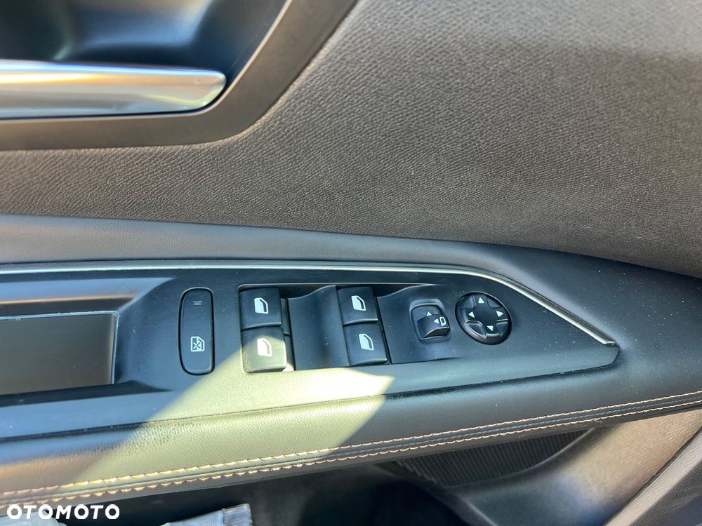 Peugeot 3008 BlueHDi 150 Stop & Start Allure - 27