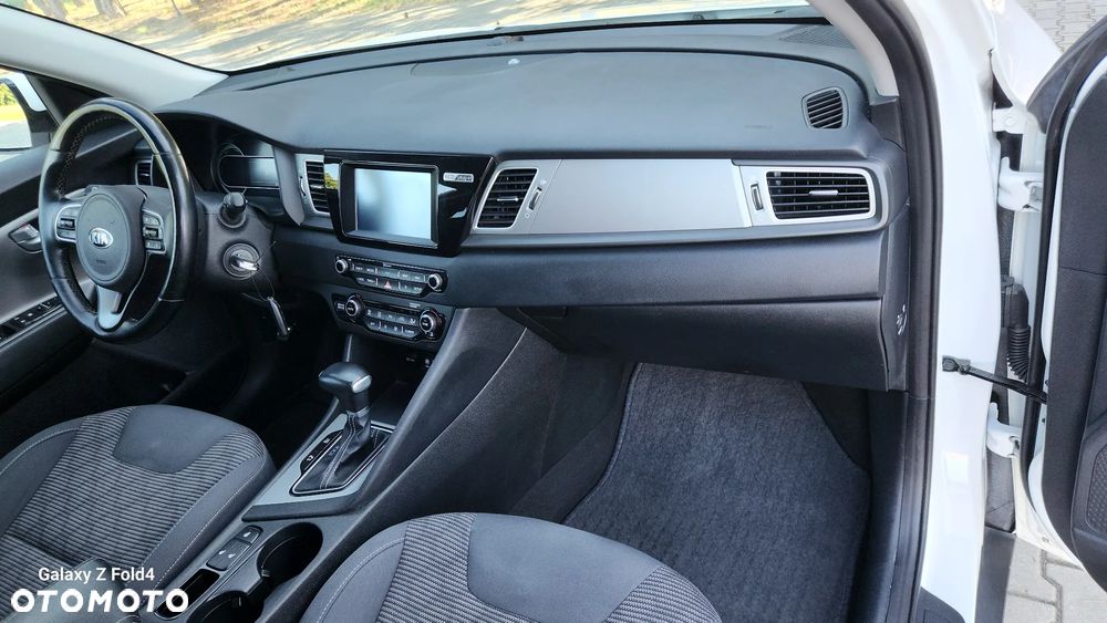 Kia Niro 1.6 GDI PHEV 2WD OPF Spirit - 17