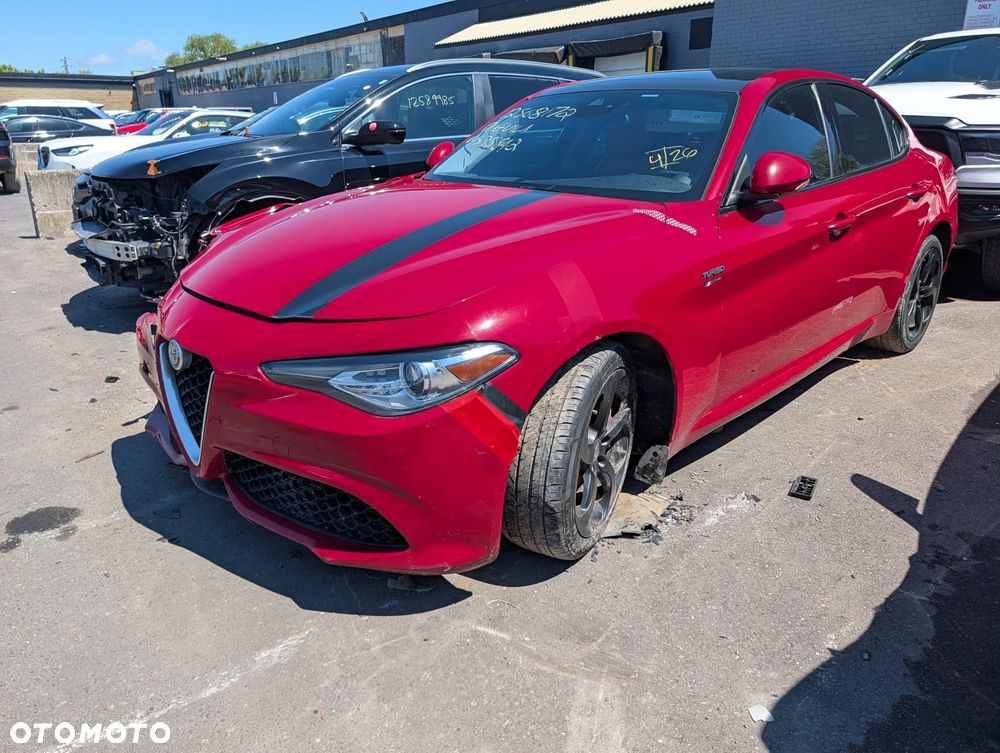 Alfa Romeo Giulia 2.0 Turbo Veloce Q4 - 3