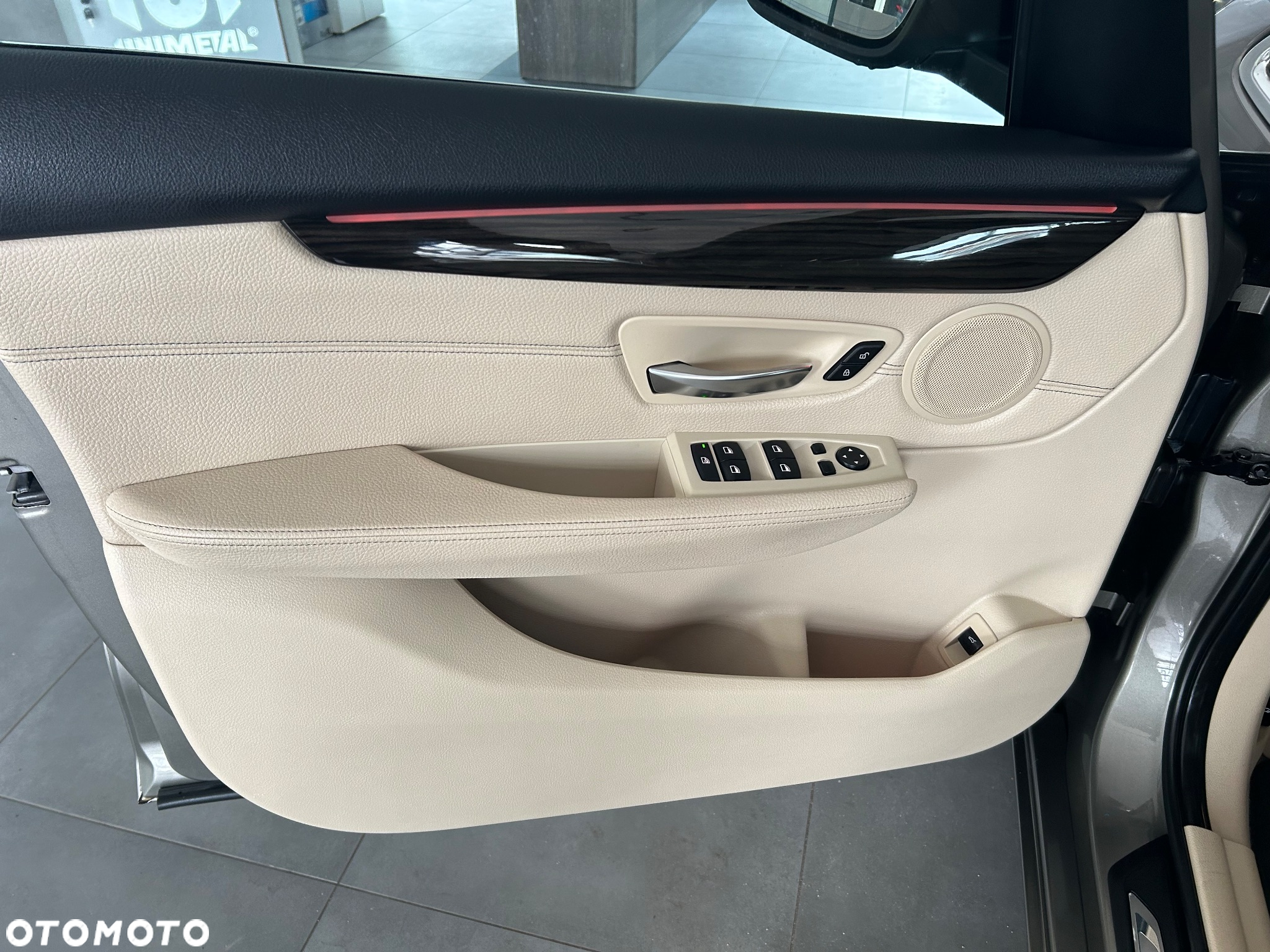 BMW Seria 2 220i Active Tourer Luxury Line - 16