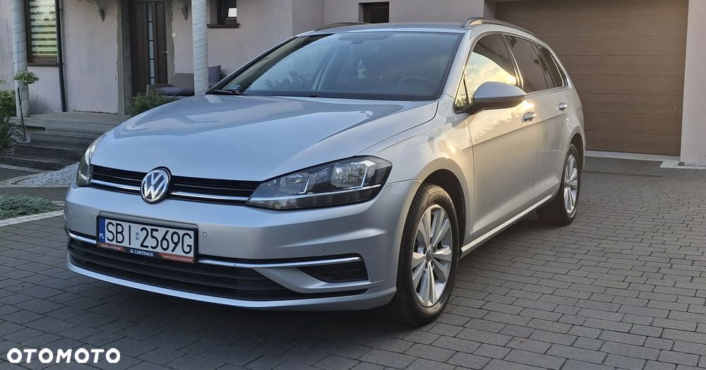Volkswagen Golf - 9