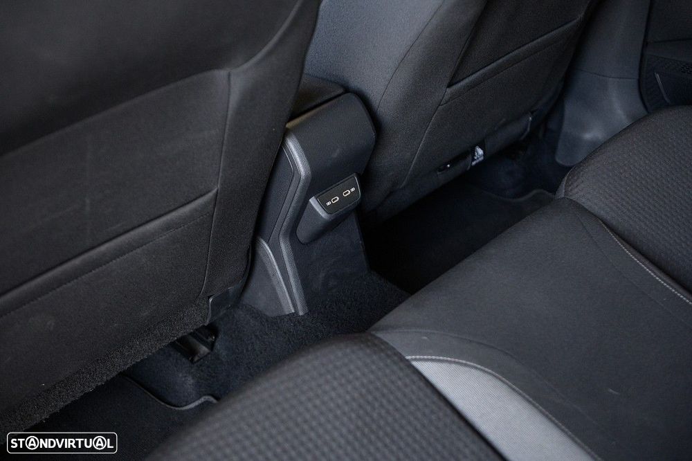 VW Taigo 1.0 TSI Urban - 27