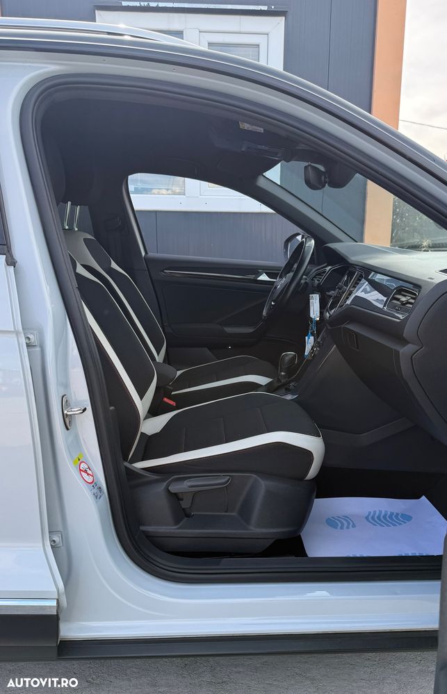 Volkswagen T-Roc 1.5 TSI OPF DSG R-Line - 31