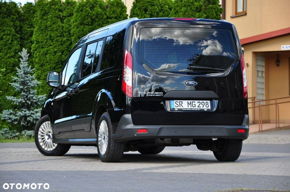 Ford Tourneo Connect - 22