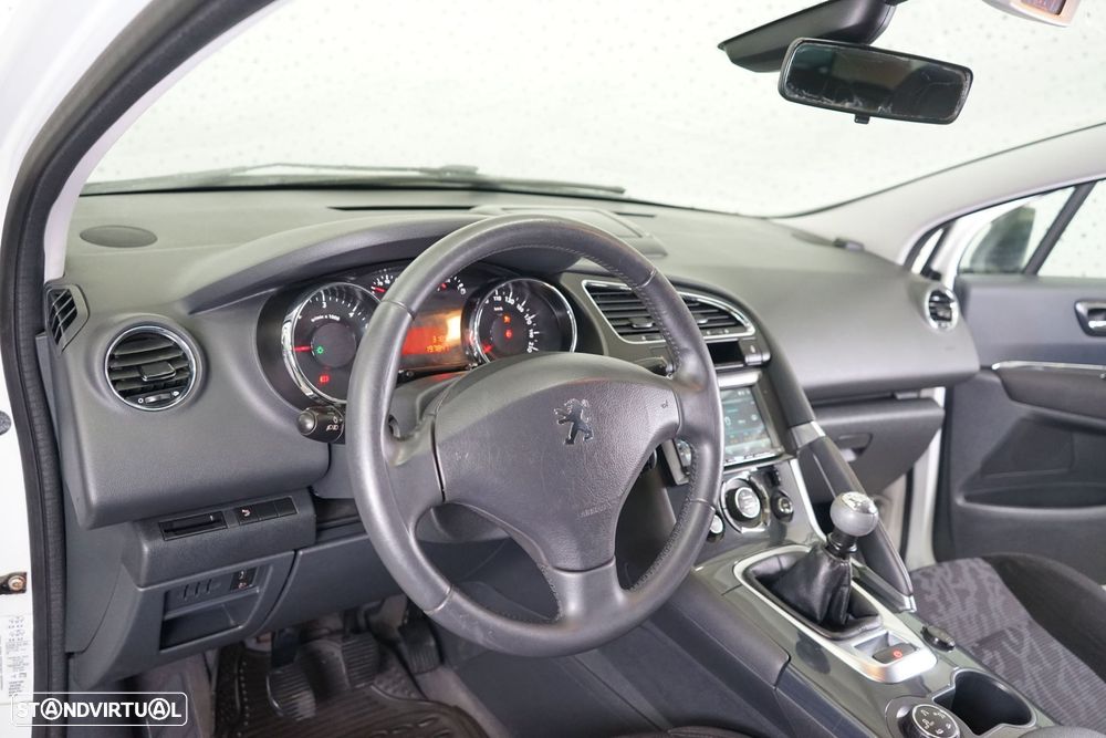 Peugeot 3008 1.6 HDi Allure - 15
