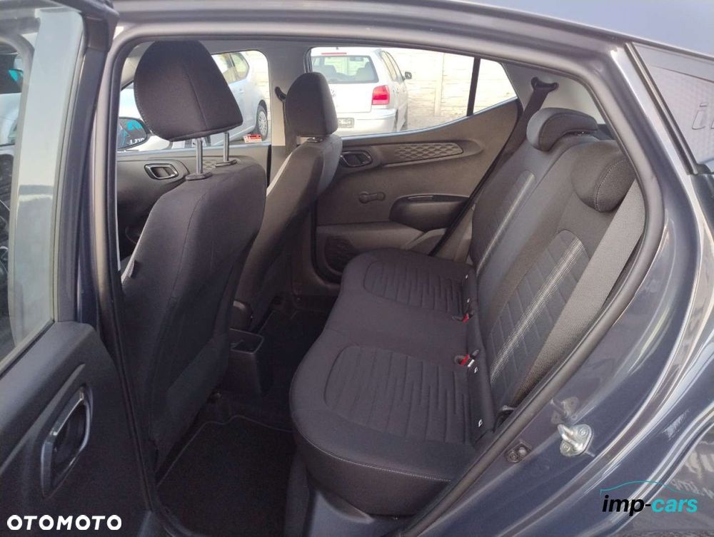 Hyundai i10 - 13