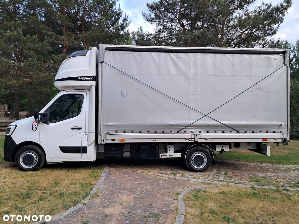Renault Master - 11