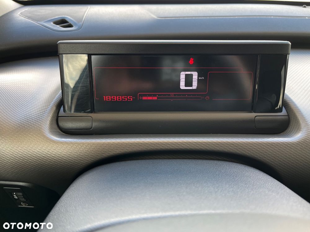 Citroën C4 Cactus - 11