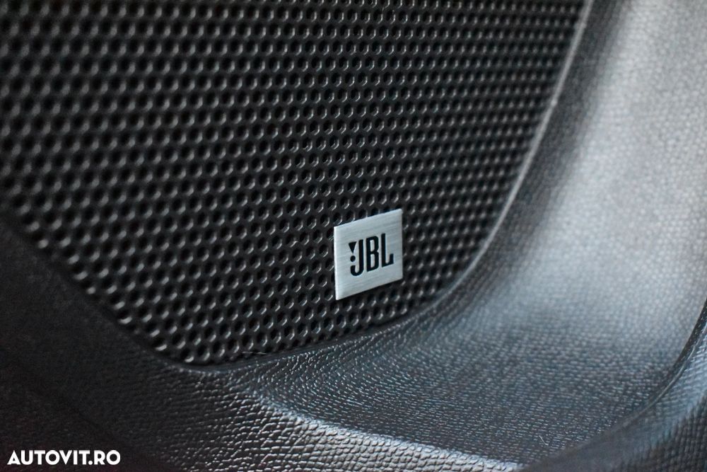 Peugeot 3008 PureTech 130 Stop & Start GPF EAT8 Allure Business-Paket - 26