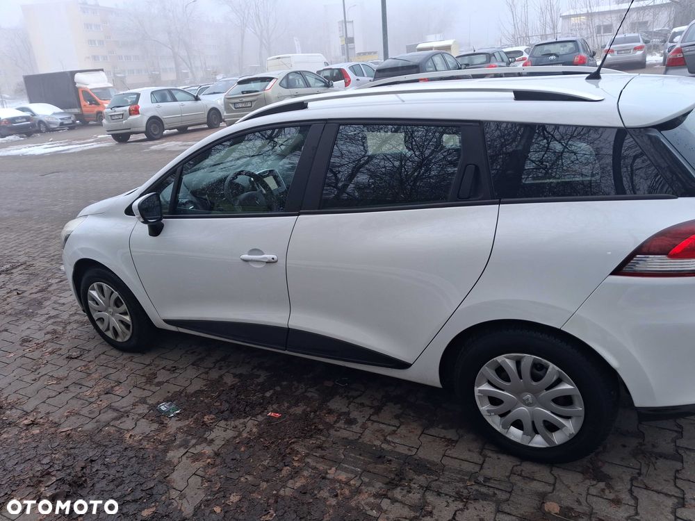 Renault Clio - 2
