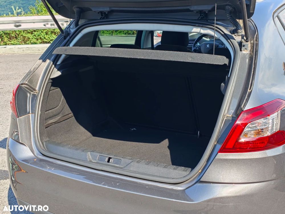 Peugeot 308 - 12
