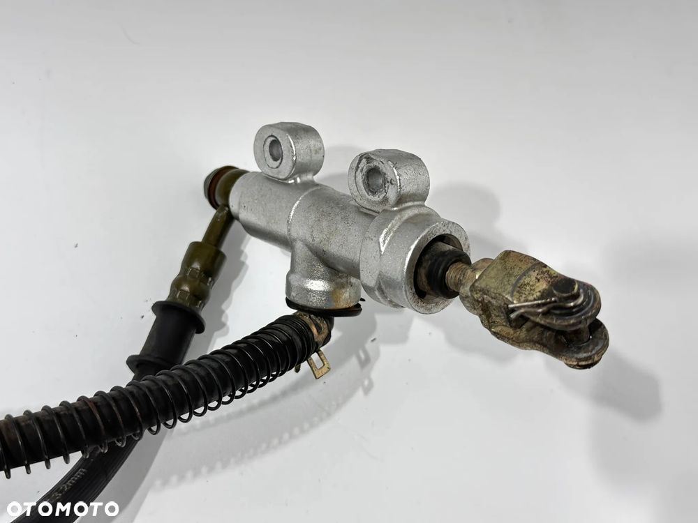 Zacisk pompa tył Yamasaki YM 50 YM50 - 5