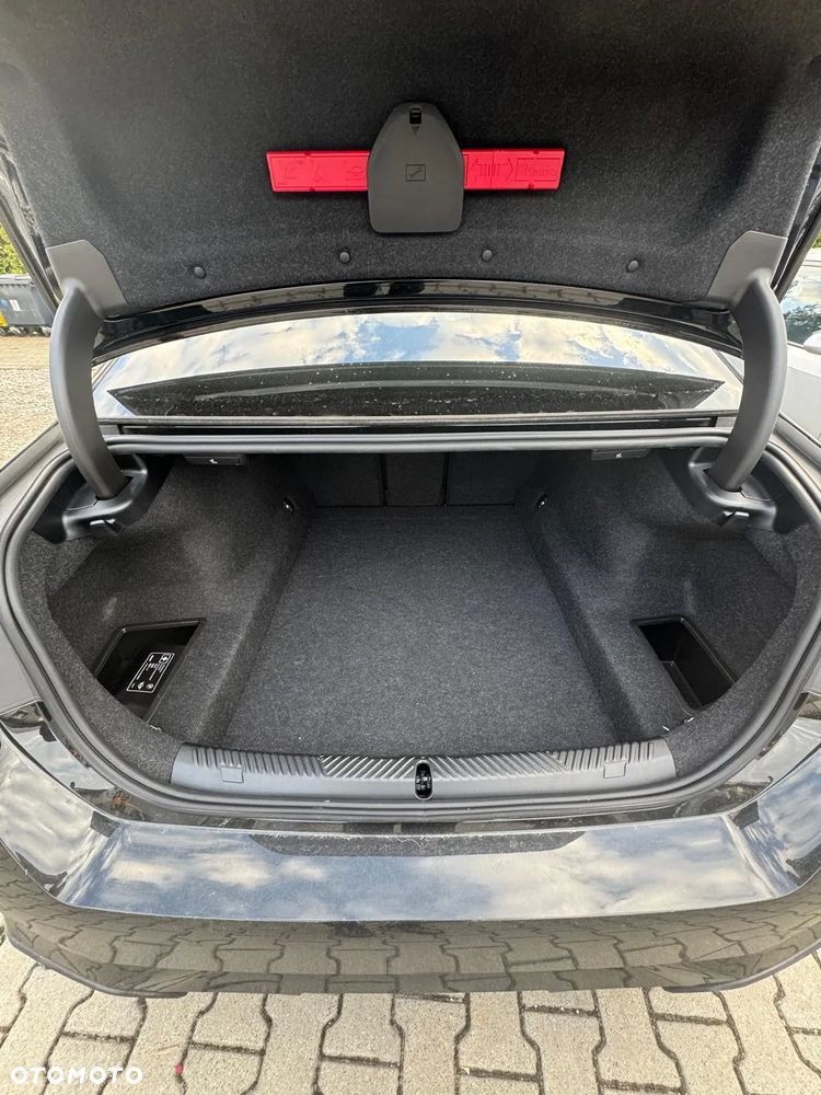 BMW Seria 5 520d xDrive - 19