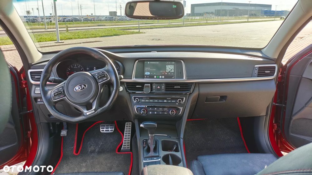 Kia Optima 2.0 T-GDI GT - 14
