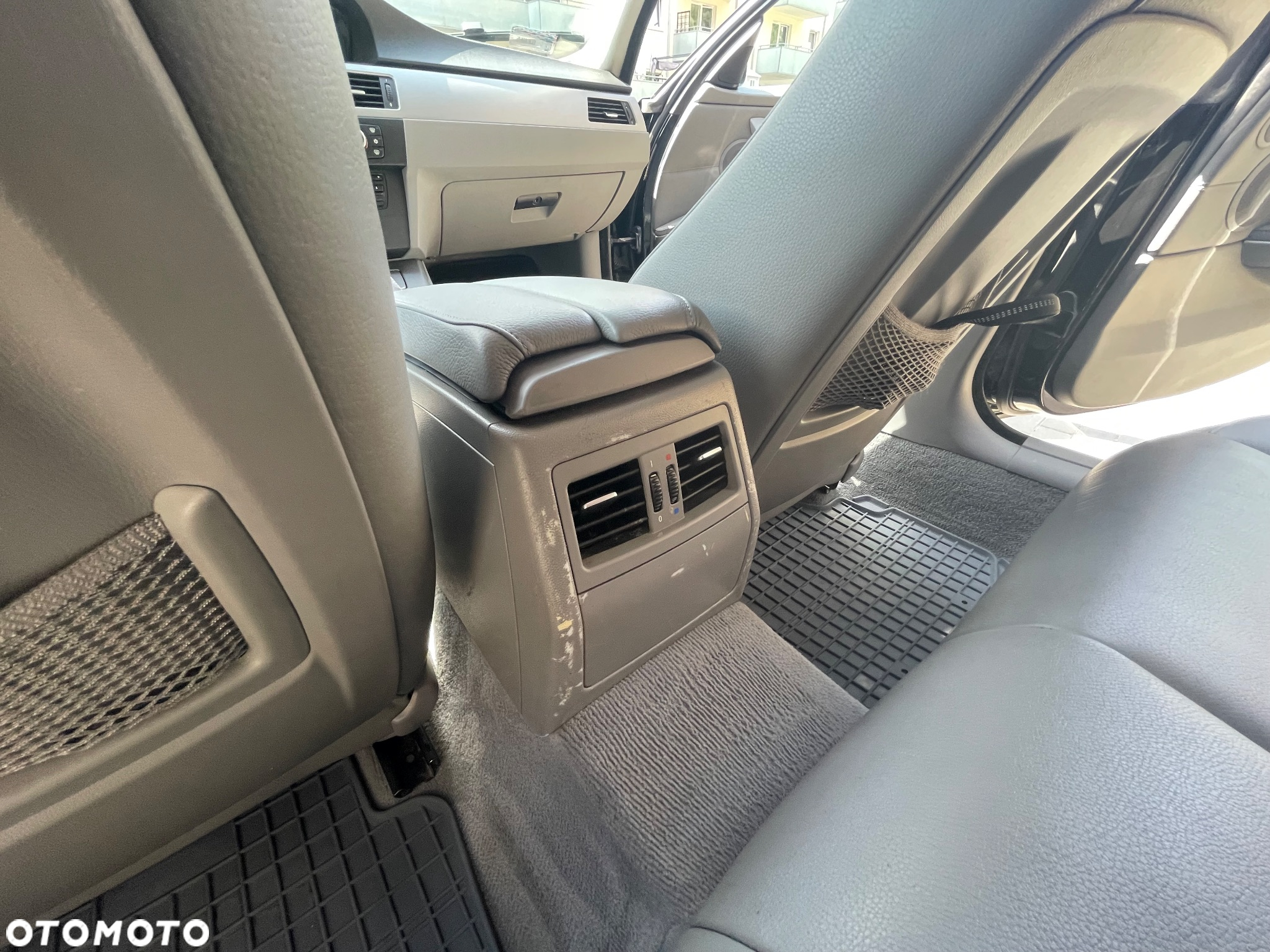BMW Seria 3 325d - 18