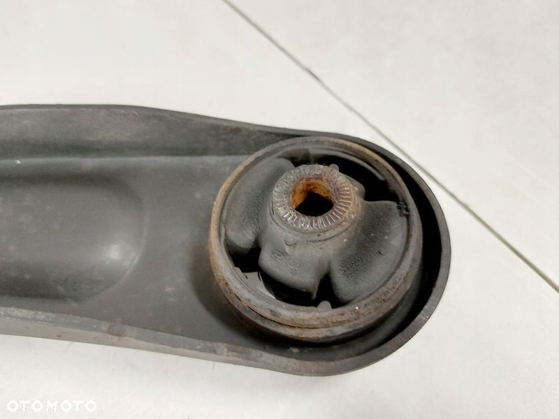 KIA CEED II 2 1.6 CRDI WAHACZ PRAWY PRZÓD - 7