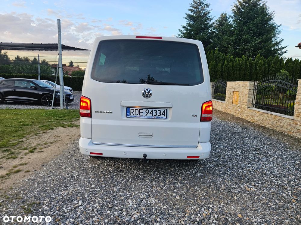 Volkswagen Multivan - 7