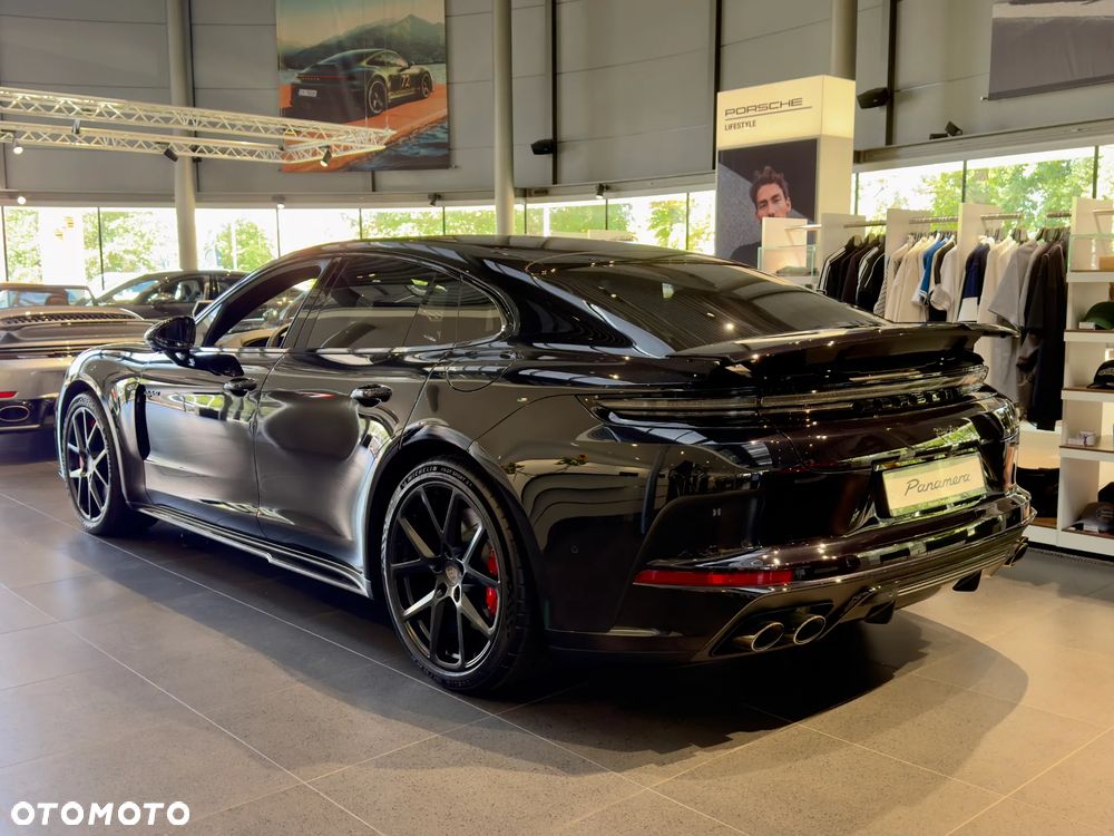 Porsche Panamera Turbo E-Hybrid PHEV - 6